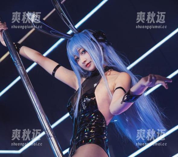 全新Luisa_零纱镂空照片，这下连透视都是竞争对手了！