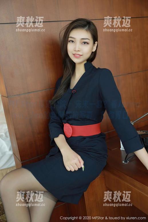 MFStar模范学院-Jennanni_Jen MFStar模范学院 - 先来一套?看Jennanni_Jen的定制旗袍写真,钓你胃口。