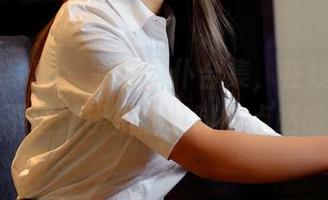 PANS写真 – 冰冰女仆合集，在线为你服务…不过她手里的咖啡有点咕噜咕噜