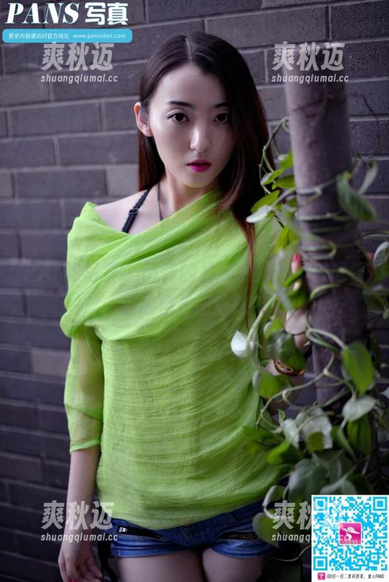 PANS写真-萌萌 PANS写真 - 萌萌的最新频频出镜,试镜也能自拍出奇迹?