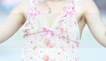 QingDouKe青豆客 – 看！女神Elise在这里，谭晓彤的写真小魔法图册！