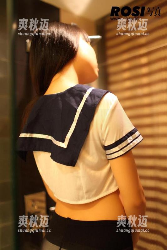 一张私房图，讲述ROSI与棉袜的紧密关系