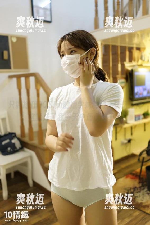 只要打开ROSIm的嫩学妹制服，恍惚之间，这就成了我一天中最美的干扰。