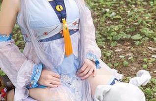 TouTiao头条女神 – 小热巴的蕾丝写真集，究竟得下载多少才能消停！