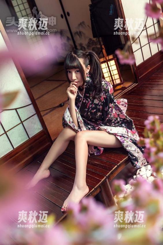 TouTiao头条女神-李思彤 TouTiao头条女神 - 还以为是剧本?结果是李思彤给我们的免费资源太赞了!
