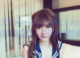 UGirls尤果网 – 旅拍也疯狂：Angela楚楚带你领略福利与原图双全的快乐！