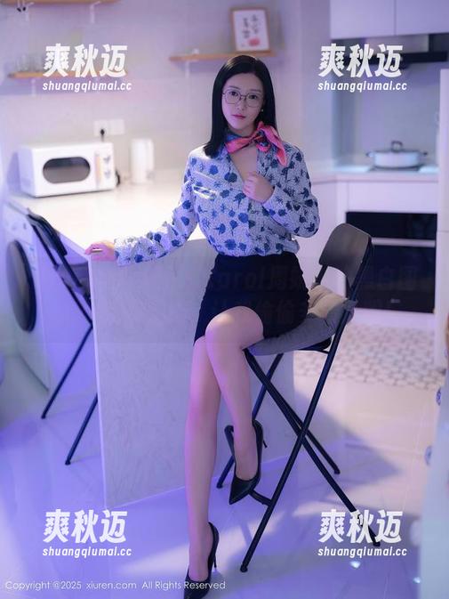 Xiuren秀人网 - Carol周妍希的黑白图集：免费赠送，让我偷偷多看几眼!
