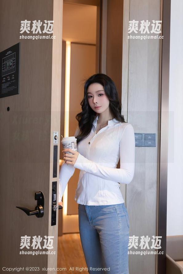Xiuren秀人网 - “Dreamy小乔”与“女孩”的完美结合，原图难得一见，带着一丝摩擦感？