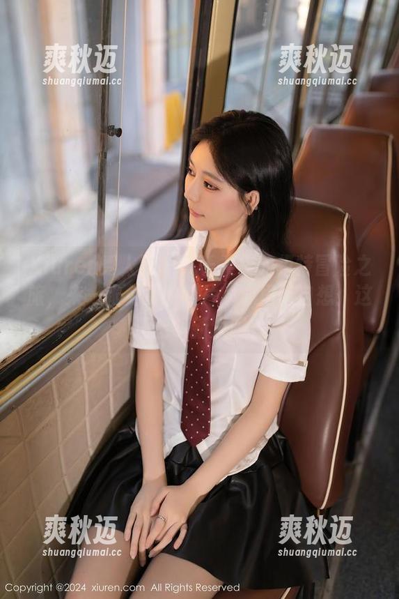 Xiuren秀人网 - 九千柒柒的模特冒险之旅，来一张免费的照片，心里暗自想：这还能叫新人吗？