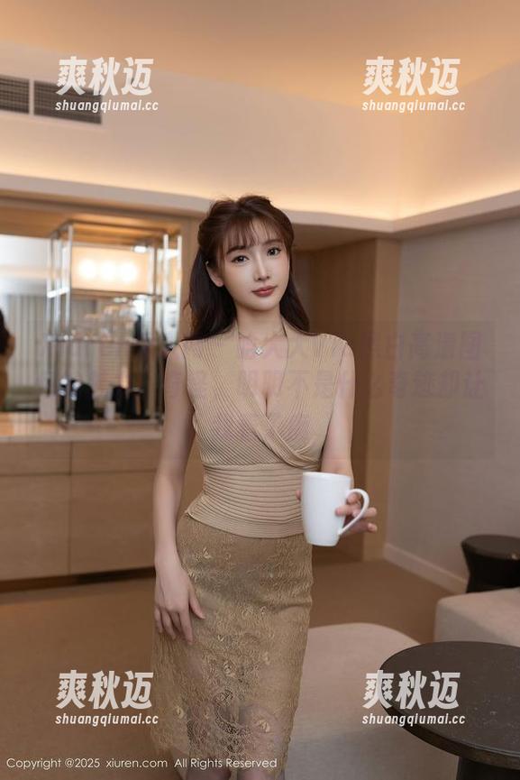 Xiuren秀人网 - 晗大大Via黑白高清图包的魅力，奇怪，明明不是什么奇迹却让我着了魔