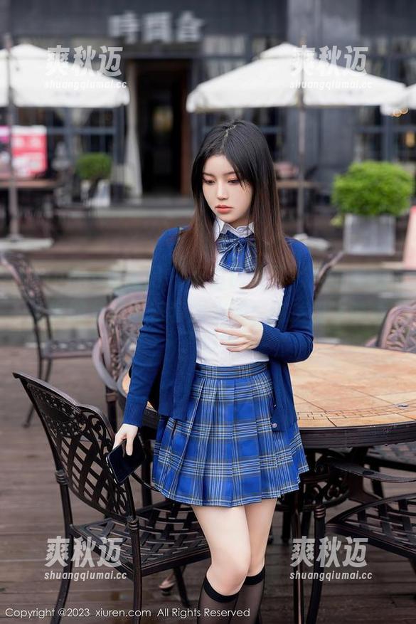 Xiuren秀人网 - 不怕锅烧了，只怕赤间菀枫的免费厨娘套图太美！这摆盘太诱惑了吧？