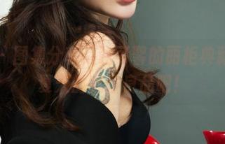 丽柜 – 图集分享，让可馨的丽柜典藏成为夏天的必备良品吧！