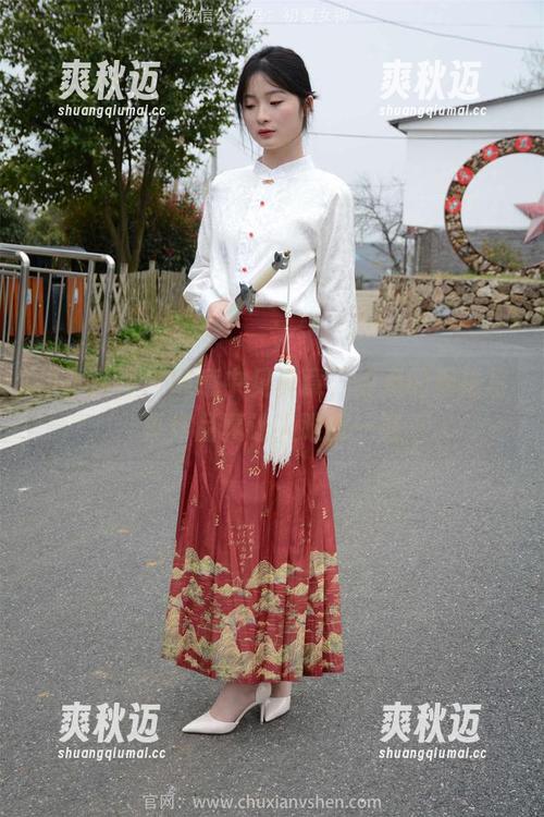 初夏女神 - 随意中见真章，点点的棉袜写真作品真让人眼前一亮