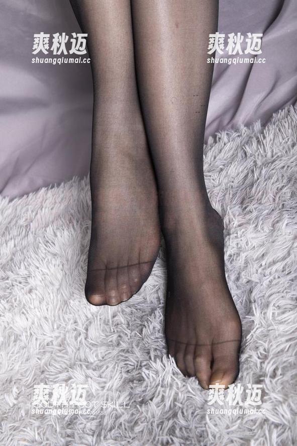 南国足艺 - 如何让沫沫的自拍成为你家墙上的写真？只需三步，瞎拍、改滤镜、泡茶！