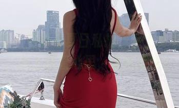 微密圈 – 周妍希夏日私拍，手上拿着冷饮，心上装着心思，谁能拒绝？