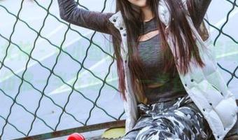 头条女神 – 小小鱼的运动风，高清图片里仿佛一半在运动，一半在炫耀。