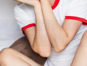 头条女神 – 看到张蓝欣的棉袜合集，你也想买一双了吗？