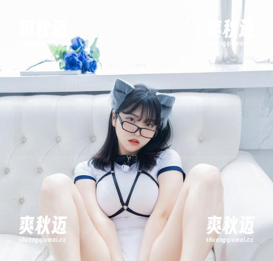 短裙这码事，抛去修饰——宋哈娜(송하나)的原图直击