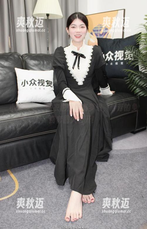 小众视觉-芳芳 小众视觉 - 睡衣也能脱离梦想,芳芳的免费套图大公开!