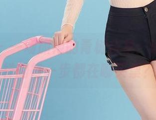 尤果网 – 一场旗袍的青树合集：试问，这样的每一步都在哪买票？