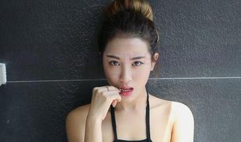 尤物馆 – 更新啦！Kely香香带来的黑白美图，巧妙得让人被套路到了。