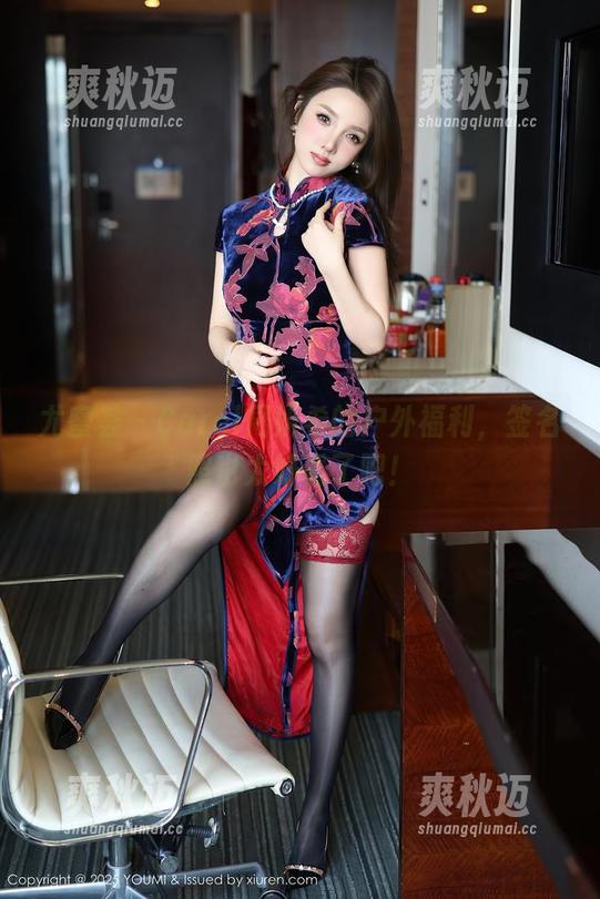 尤蜜荟 - Carol周妍希的户外福利，签名照也太好看了吧！