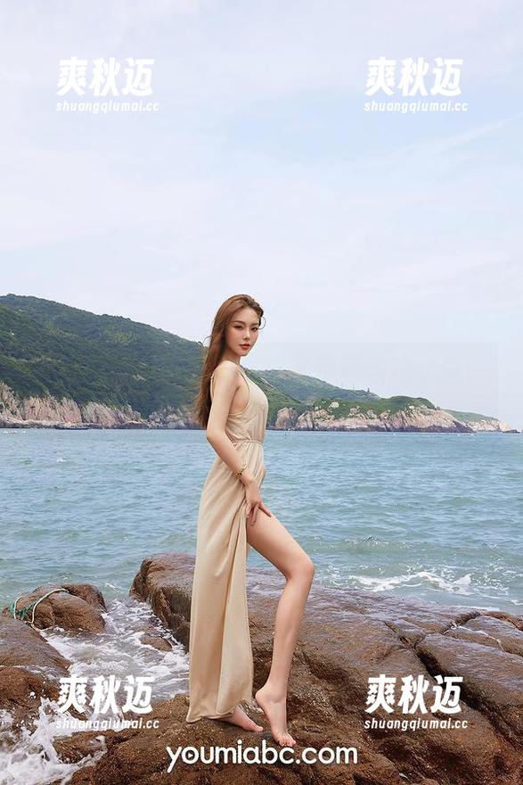 尤蜜荟 - 卓娅祺私房图集惊现偷心小女，她在偷偷看你吗？