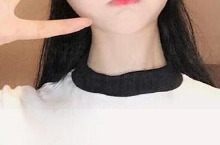 微密圈 – 左公子666“热爱青蛙蹲”的写真，脑海中划过的画面…
