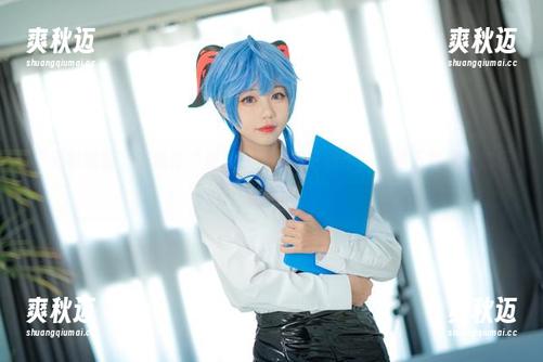 “无影喵喵”的新作“夏天”，原图一转手，快速下载成了快乐源泉！