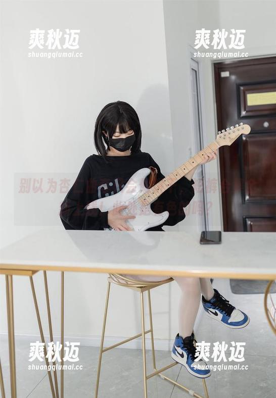 别以为杏仁曲奇只会做饼干，短裤合集全新上线！此处是有色的吗？