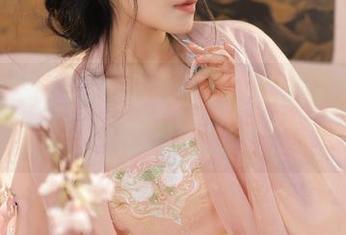 来吧，桃暖酱的奶牛合集，给你一个甜蜜的理由！