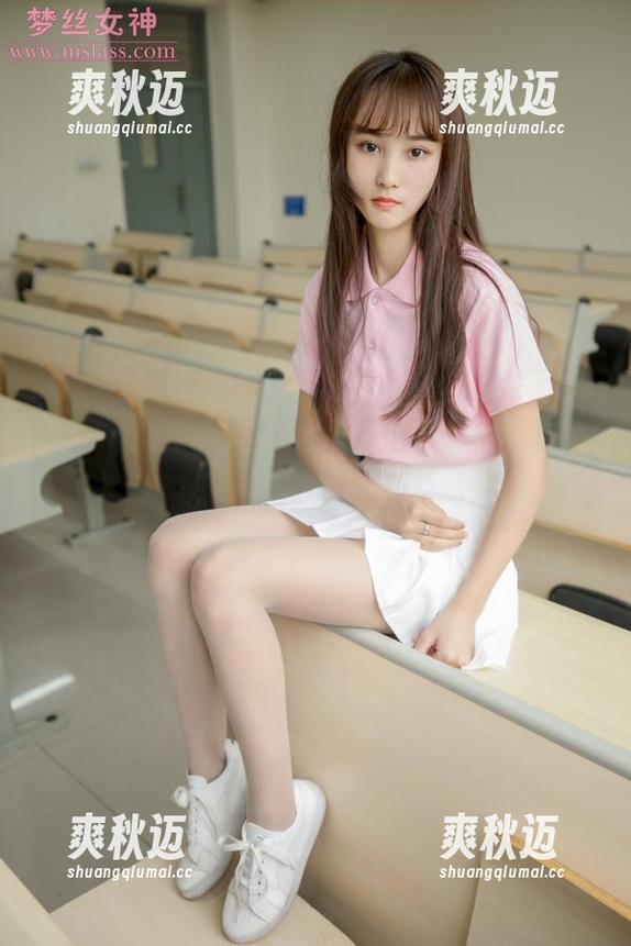 梦丝女神 - 今天你下载张灵儿的厨娘作品集了吗？厨房治愈系第一步！
