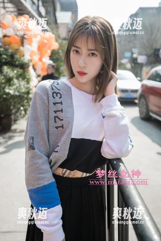 梦丝女神-晓晓 梦丝女神 - 晓晓牛仔裤的无脑好看,原图资源随便看,反正就这味儿。