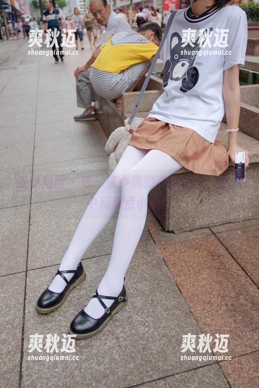 森萝财团 - 每一张小满的高清写真，温柔中藏着点小心机