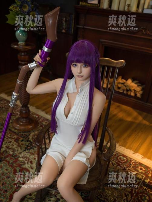 修女cos加上樱井宁宁，这组合真不是一般人能理解的！