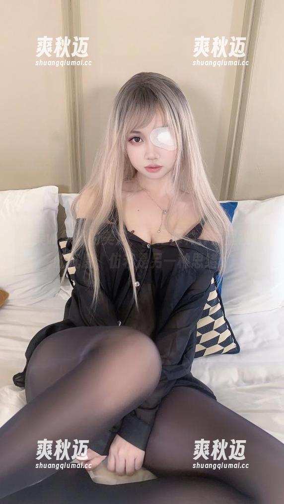 洛桑w伊梓的美足，正是那种作品里独特的气息，仿若是另一种思绪。