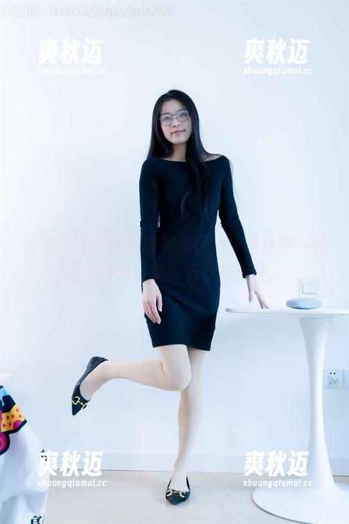 物恋传媒 - 嘟嘟的和服图，原图像梦一样飘，跟我分享一下你的反应。