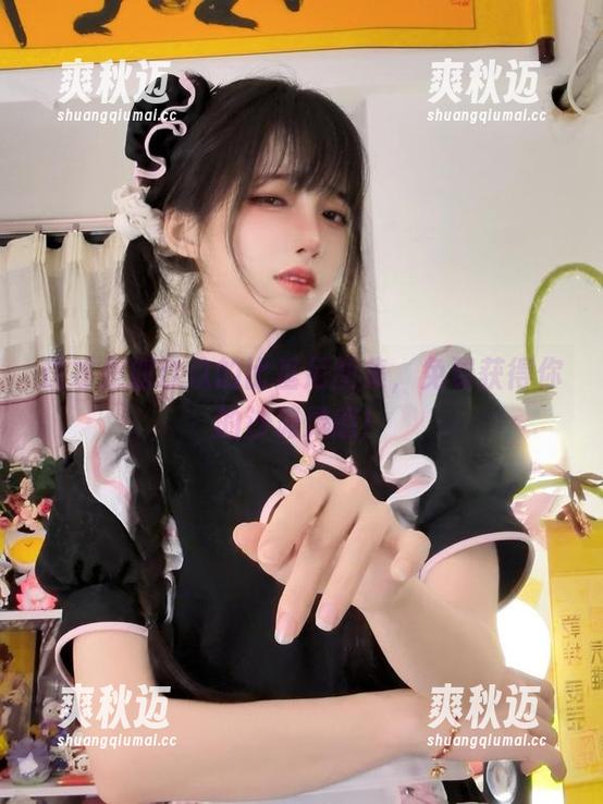 这才是狐玖玖的比基尼图集，免费获得你的沙滩灵感！