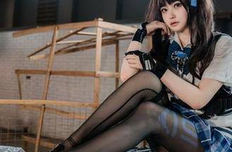 古风汉服与无圣光的完美结合——白莉爱吃巧克力再一次用她的作品刷新了我的审美。