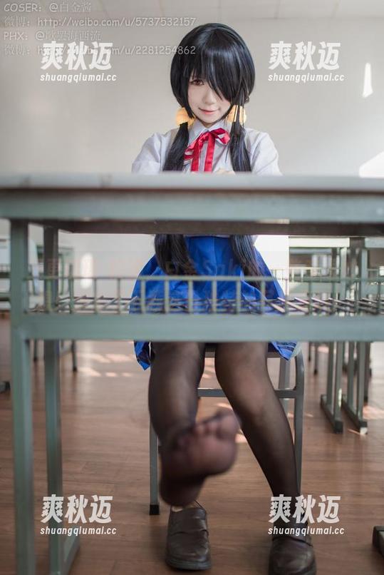 白金Saki 五更琉璃-校服,白金Saki的一些奇思妙想!别忘了下载这份独特的写真集噢!