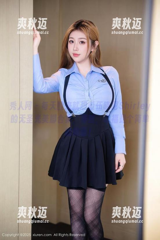 秀人网 - 每天醒来就想看伍晓丽Shirley的无圣光美脚合集，果然，幸福是个简单的牌面！