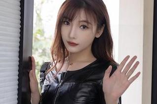 秀人网 – 衣与韵的碰撞，大白兔吖裤里丝精选集