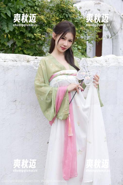 秀人网 - 在线看林文文yooki的厨娘图集，真想问问她的调料箱里装了啥！