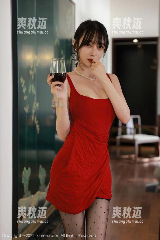 秀人网-玥儿玥 秀人网 - 玥儿玥新写真集上线!女神气场全开,下载的人会被她闪瞎,哈哈!
