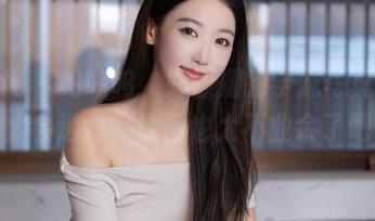 秀人网 – 呜呜呜，郑颖姗的学妹写真集真的太会选角，原图也太不业余了吧？