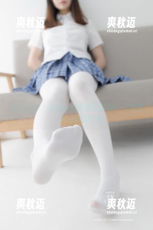 紧急企划 - 见希w的高清写真集——美脚，不经意的诱惑