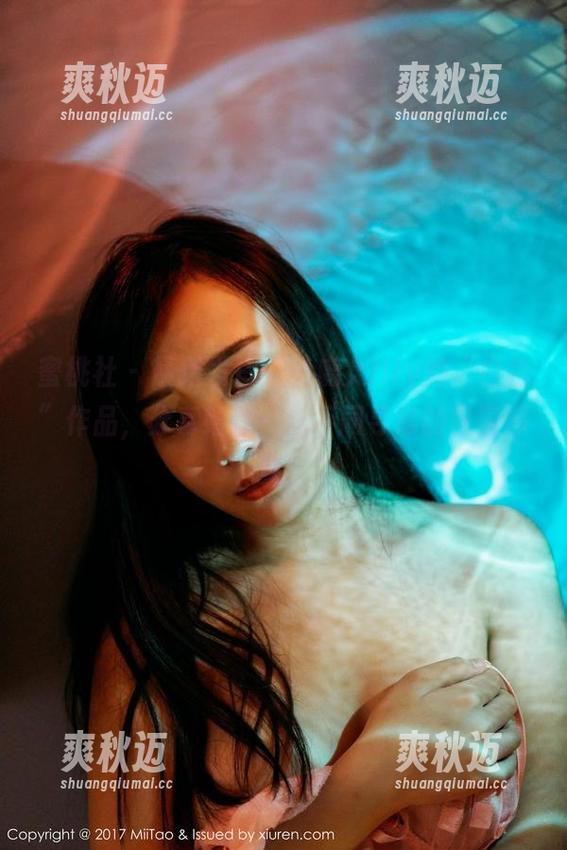 蜜桃社-小魔女lily 蜜桃社 - 最新发货!小魔女lily的“白色”作品,分享给你一丝不同寻常的轻盈感觉!