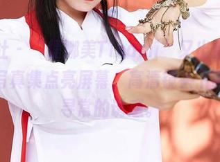 蜜桃社 – “缇娜美Tinami”又出新作，丝袜写真集点亮屏幕，高清镜头下有种不寻常的诱惑。