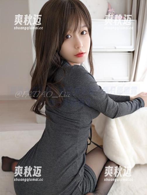 精选女友写真，迷之呆梨说：我只愿意露出一半的脑袋！