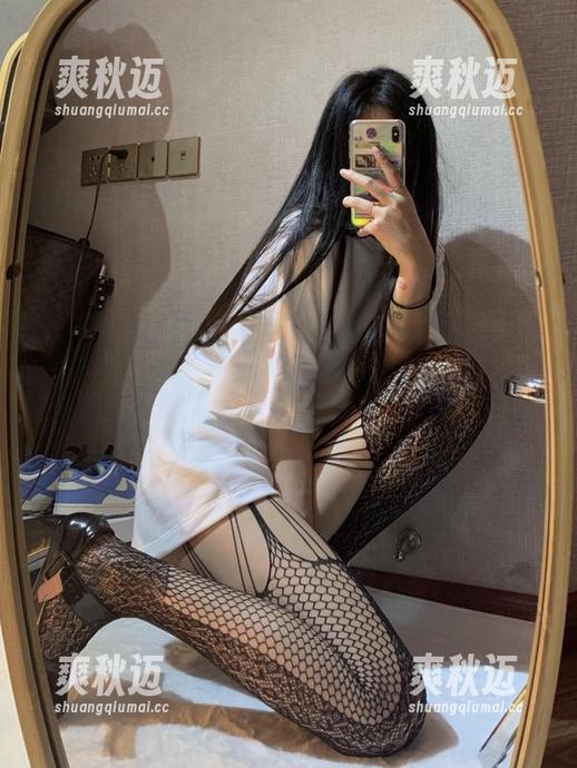 微密圈 - 看到陈佩奇的内衣系列，我忽然怀疑我的审美：资源分享给你！